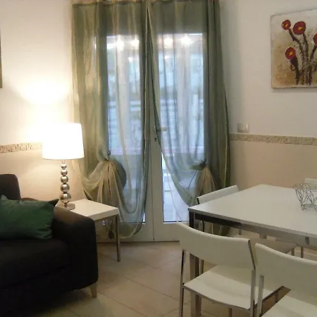 アパート Gigliola ミラノ・マリッティマ