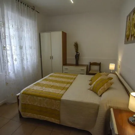 Gigliola Appartement *